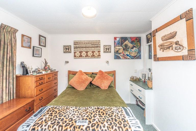 Photo of property in 30 Seafront Road, Castlecliff, Wanganui, 4501