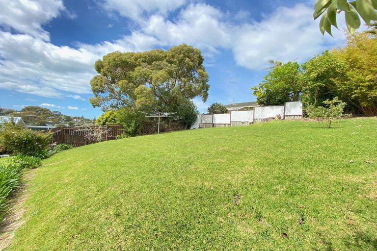 Photo of property in 8 Orion Place, Hillcrest, Auckland, 0627