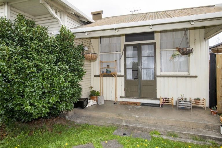 Photo of property in 299 Kahutia Street, Gisborne, 4010