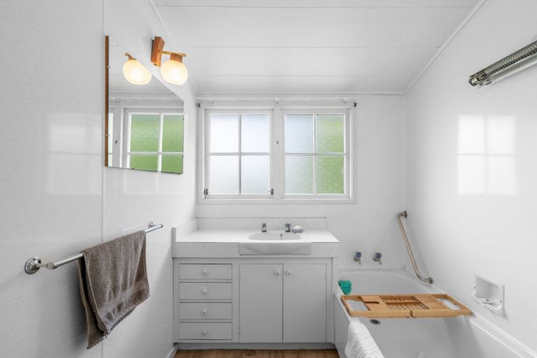 Photo of property in 43 Holywood Lane, Gladstone, Invercargill, 9810