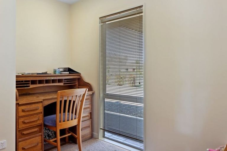 Photo of property in 4 Willowside Place, Amberley, 7410