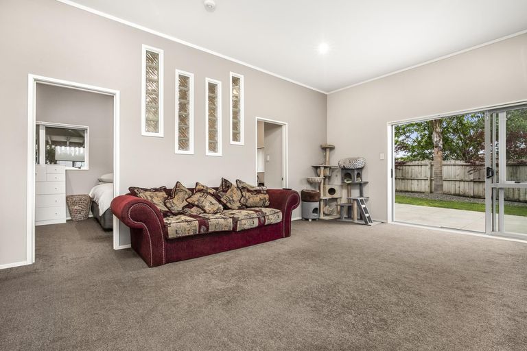 Photo of property in 22b Wairere Road, The Gardens, Auckland, 2105