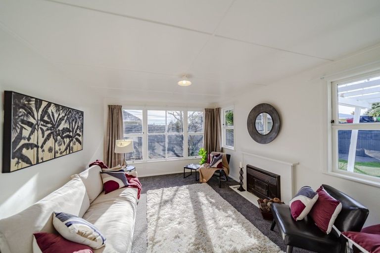 Photo of property in 8 Mason Avenue, Maraenui, Napier, 4110