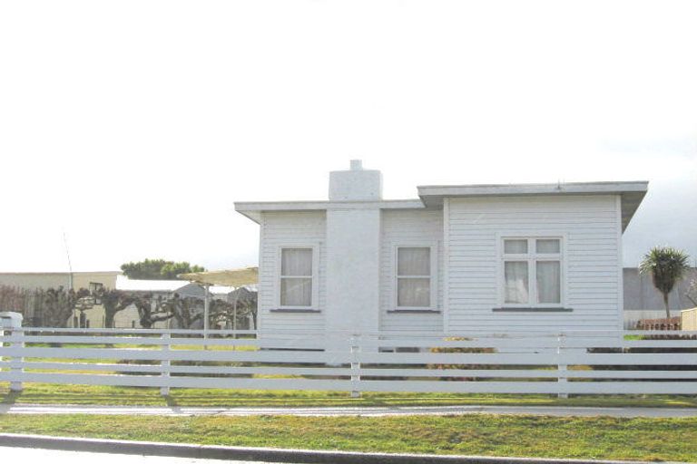 Photo of property in 12 Miro Street, Te Anau, 9600