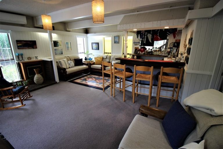 Photo of property in 9 Bain Place, Bucklands Beach, Auckland, 2014