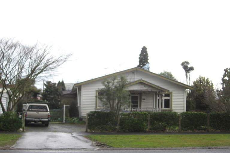 Photo of property in 2 Saint Winifreds Avenue, Hamilton East, Hamilton, 3216