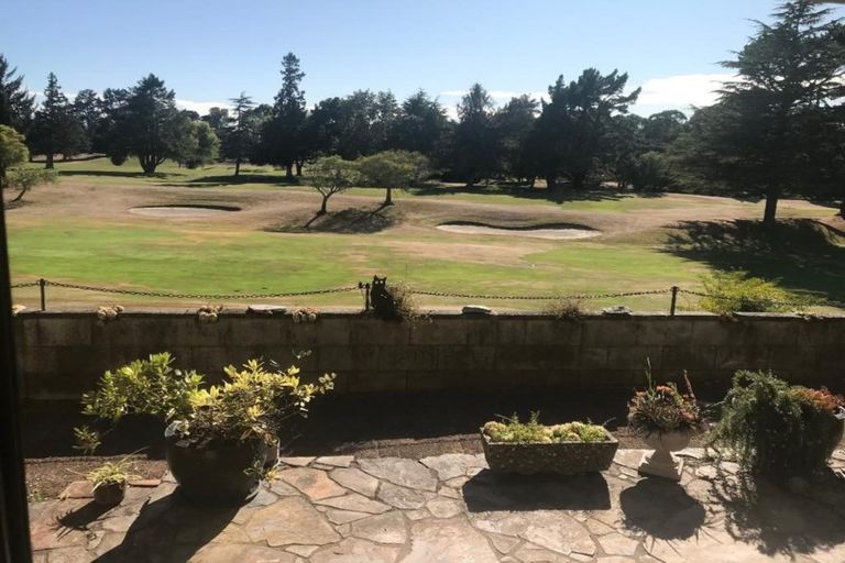 Photo of property in 50 Saint Andrews Terrace, St Andrews, Hamilton, 3200