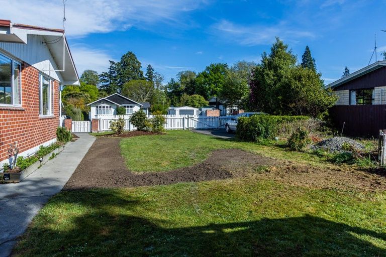 Photo of property in 105 Talbot Street, Geraldine, 7930