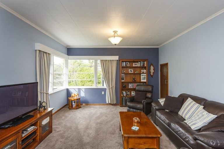 Photo of property in 77 Marne Street, Hokowhitu, Palmerston North, 4410