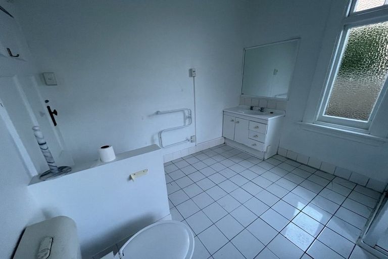 Photo of property in 323 Stuart Street, Dunedin Central, Dunedin, 9016