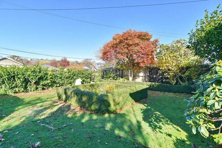 Photo of property in 113 Hawford Road, Opawa, Christchurch, 8023