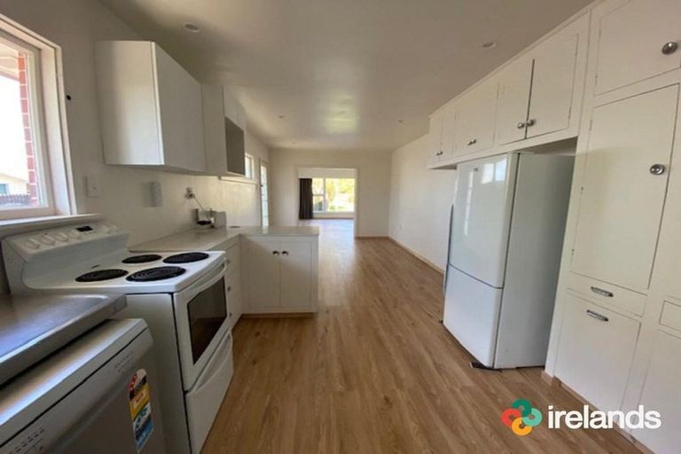 Photo of property in 70 Dunedin Street, Redwood, Christchurch, 8051