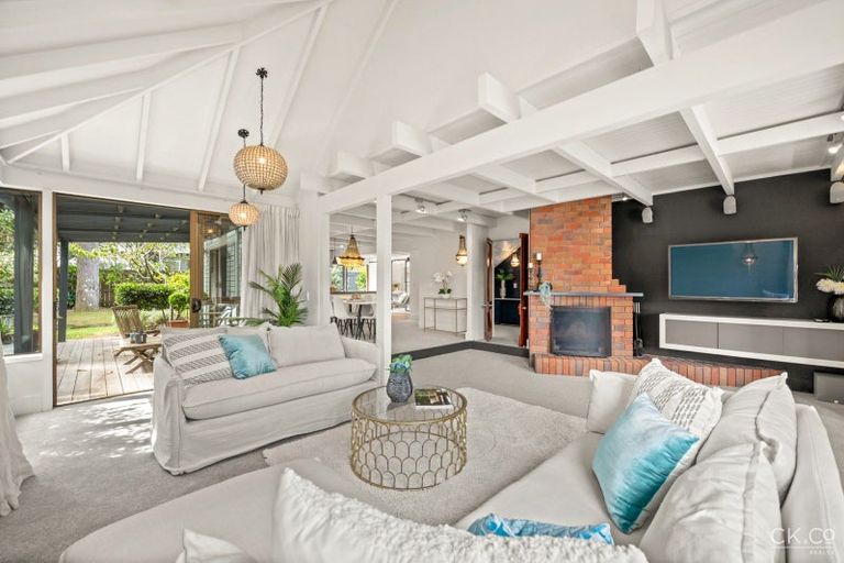 Photo of property in 32 Saint Columbans Grove, Boulcott, Lower Hutt, 5010