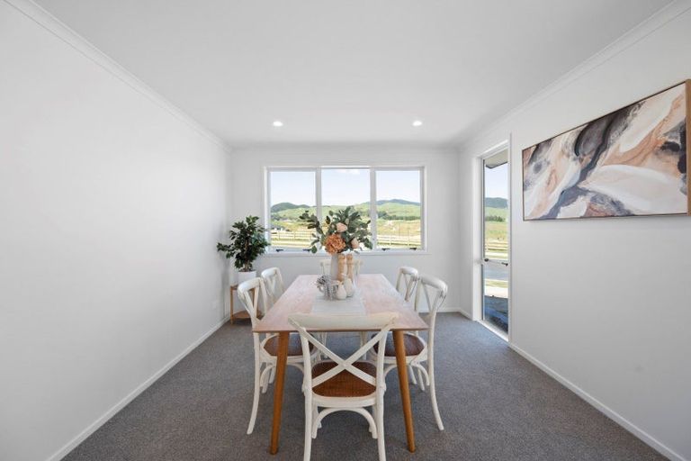 Photo of property in 16 Kohekohe Drive, Owhata, Rotorua, 3010