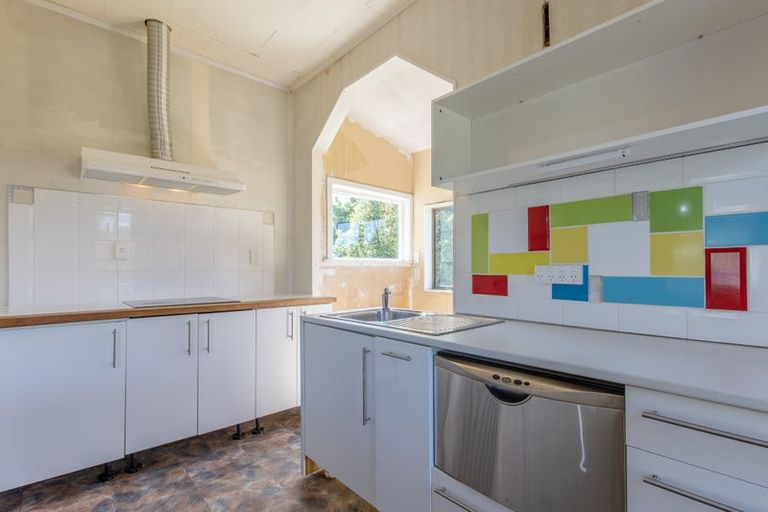 Photo of property in 49 Waverley Street, Waipawa, 4210