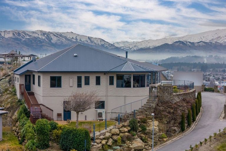 Photo of property in 22 Bodkin Road, Bridge Hill, Alexandra, 9320