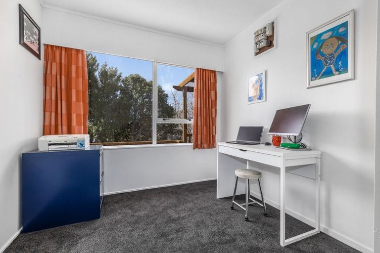 Photo of property in 3 Miro Road, Raumati South, Paraparaumu, 5032