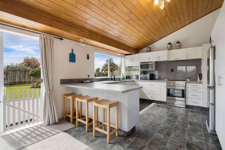 Photo of property in 28 Francis Drive, Katikati, 3129