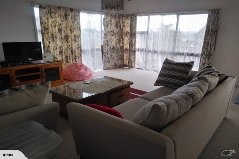 Photo of property in 19 Janome Place, Bucklands Beach, Auckland, 2014