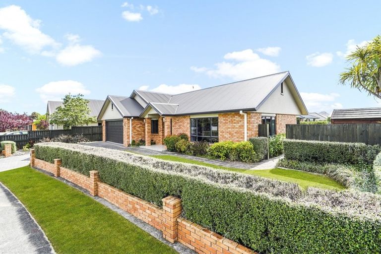 Photo of property in 4 Langdale Court, Huntington, Hamilton, 3210