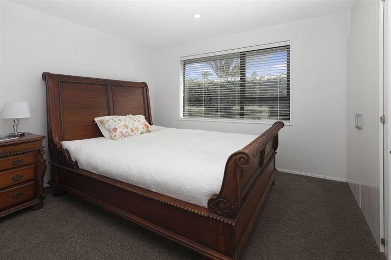 Photo of property in 1/31a Lansbury Avenue, Strowan, Christchurch, 8052