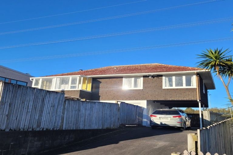 Photo of property in 34 Titoki Street, Te Atatu Peninsula, Auckland, 0610