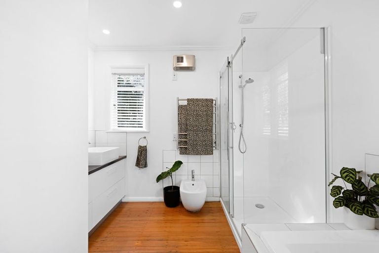 Photo of property in 7a Kahikatea Drive, Melville, Hamilton, 3206