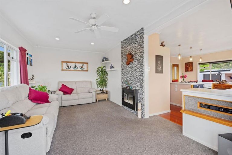 Photo of property in 34 Tanekaha Drive, Parahaki, Whangarei, 0112