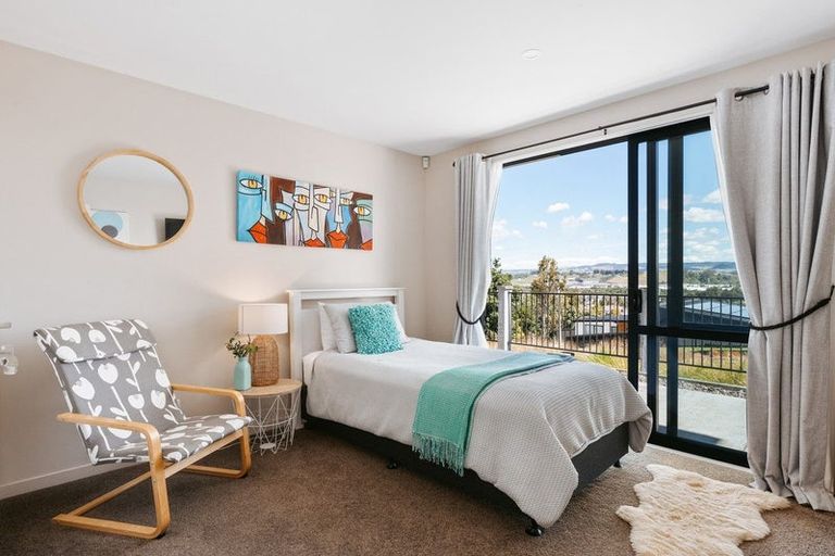 Photo of property in 16 Gyle Place, Pyes Pa, Tauranga, 3112