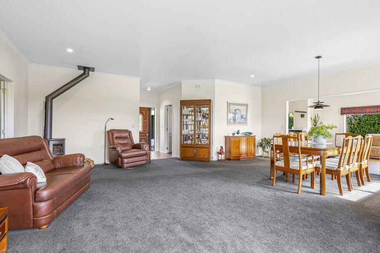 Photo of property in 105 Mairetahi Road, South Head, Helensville, 0874