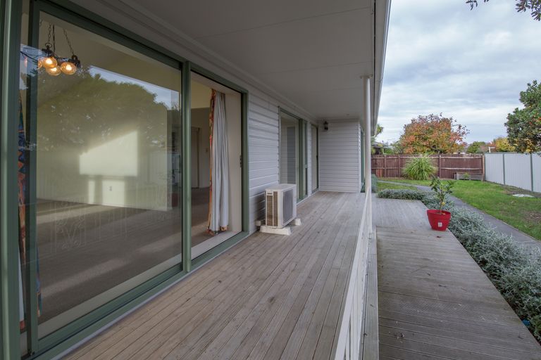 Photo of property in 48 Orrick Crescent, Avondale, Christchurch, 8061