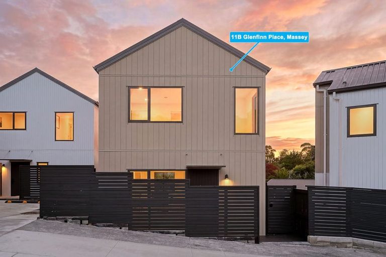 Photo of property in 11c Glenfinn Place, Massey, Auckland, 0614