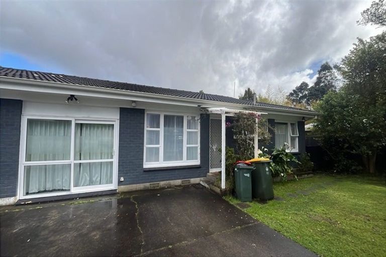 Photo of property in 1/16 Roseburn Place, Pakuranga, Auckland, 2010