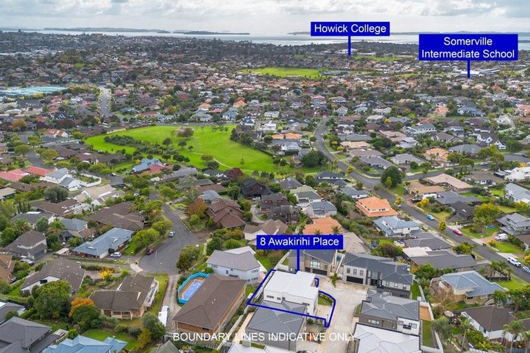 Photo of property in 8 Awakirihi Close, Shamrock Park, Auckland, 2016