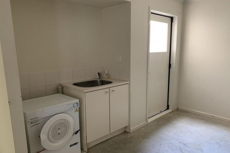 Photo of property in 1 Trimaran Drive, Gulf Harbour, Whangaparaoa, 0930