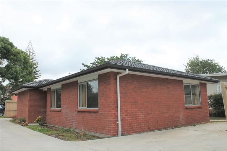 Photo of property in 12a Gibbs Road, Manurewa, Auckland, 2102