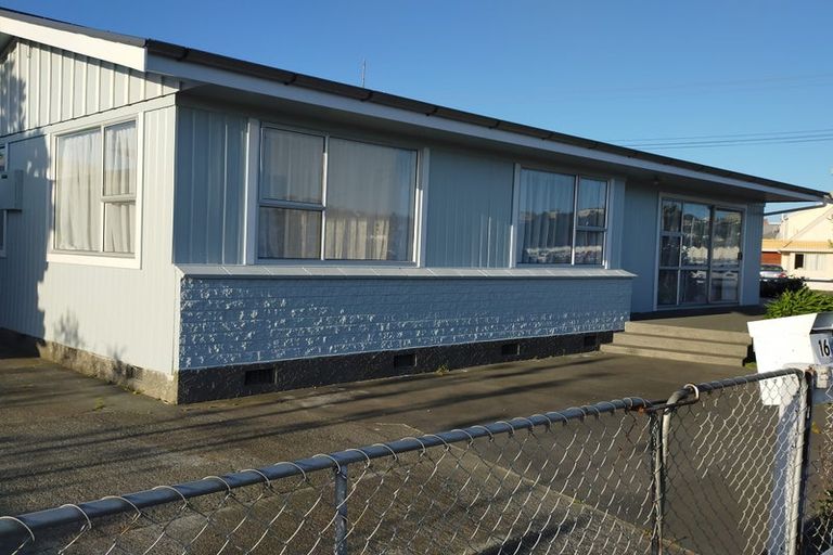 Photo of property in 16 Meeanee Quay, Westshore, Napier, 4110