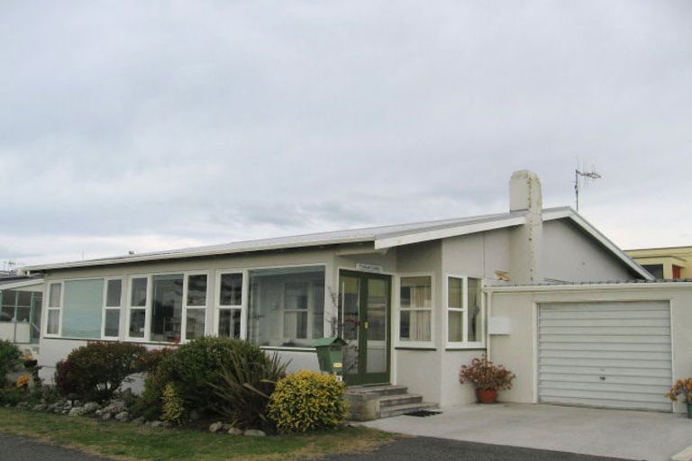 Photo of property in 4 North Terrace, Westshore, Napier, 4110