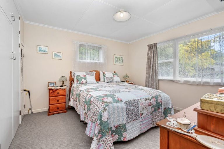 Photo of property in 11 Thompson Place, Tikipunga, Whangarei, 0112