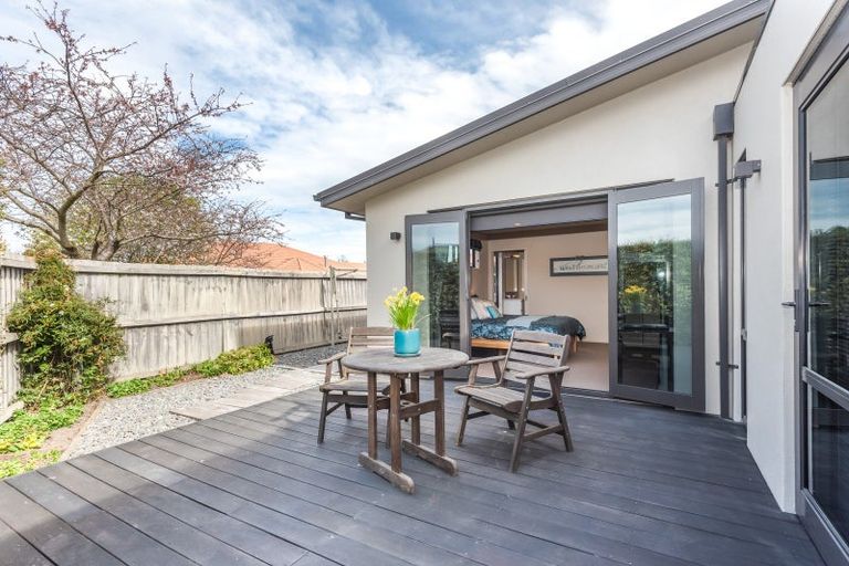 Photo of property in 17 Lytham Green, Shirley, Christchurch, 8061