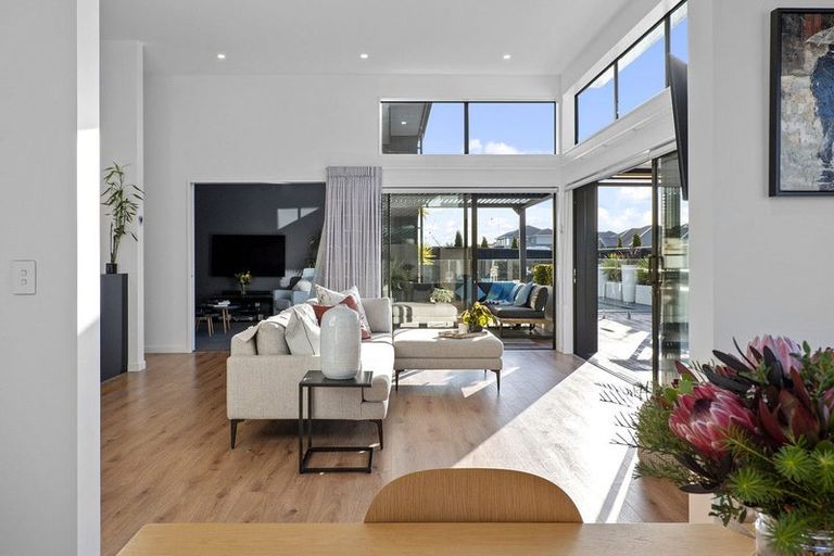 Photo of property in 1 Sorrel Gate, Halswell, Christchurch, 8025