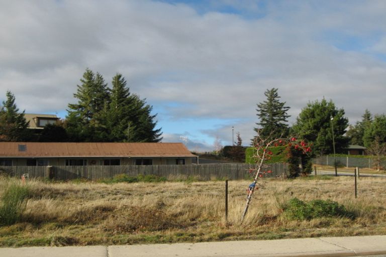 Photo of property in 6 Penrith Park Drive, Wanaka, 9305