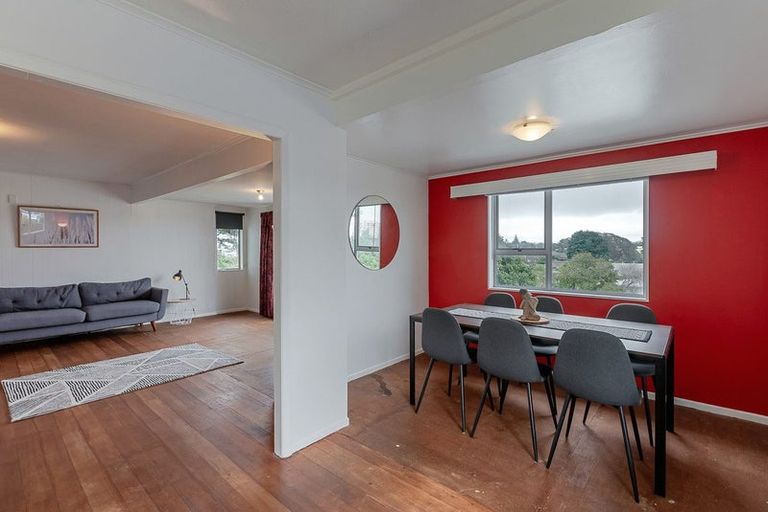 Photo of property in 12 Kiwi Road, Raumati Beach, Paraparaumu, 5032