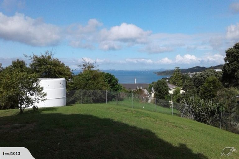 Photo of property in 64 Pacific Parade, Army Bay, Whangaparaoa, 0930