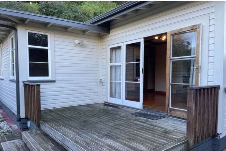 Photo of property in 1a France Road, Bluff Hill, Napier, 4110