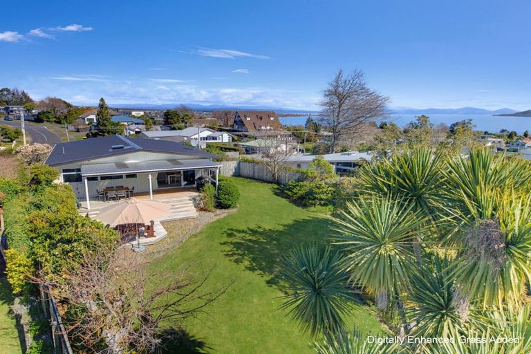 Photo of property in 48 Gillies Avenue, Taupo, 3330