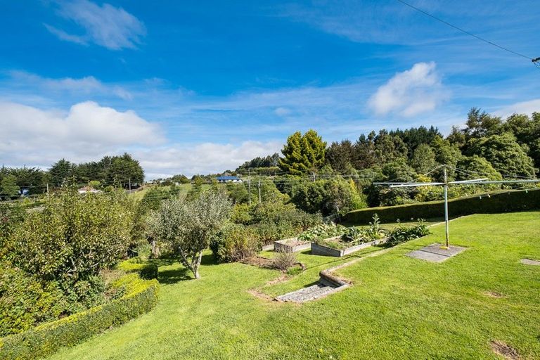 Photo of property in 45 Three Mile Hill Road, Halfway Bush, Dunedin, 9010