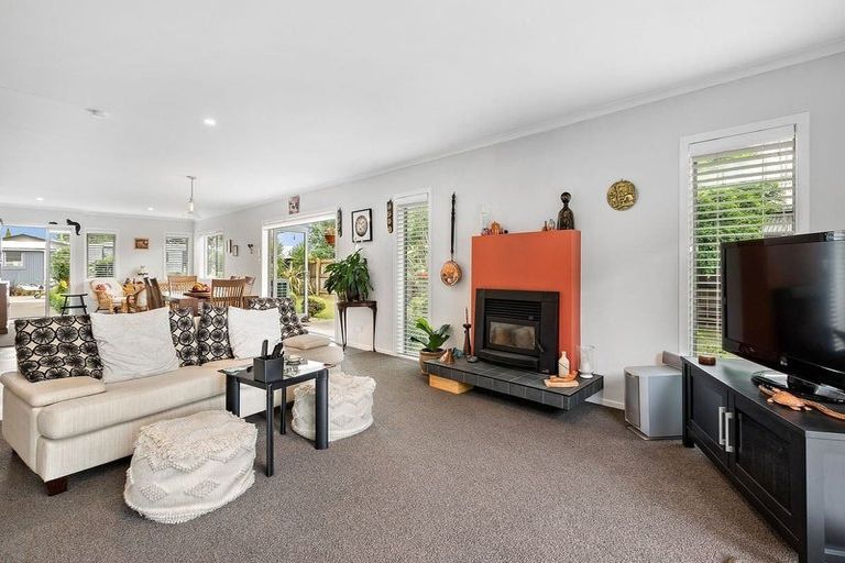 Photo of property in 50 Brooklyn Road, Carterton, 5713