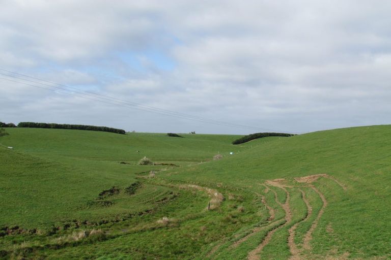 Photo of property in 7 Austin Road, Normanby, Hawera, 4673