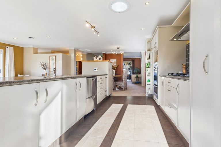 Photo of property in 8 Santa Maria Key, Papamoa Beach, Papamoa, 3118